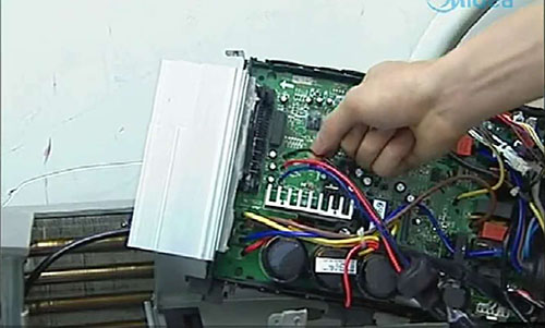 望江美的空调电话是多少